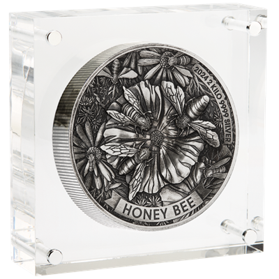 HONEY BEE - 2 KILO
HIGH RELIEF - ANTIQUE FINISH
60 $ | 2 Kilo Silver | Antique Finish
Mintage only 200 pieces